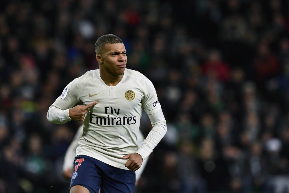 巴菲特人生智慧: 若想成就一番事业, 职业生涯初期不必过分纠结薪水高低